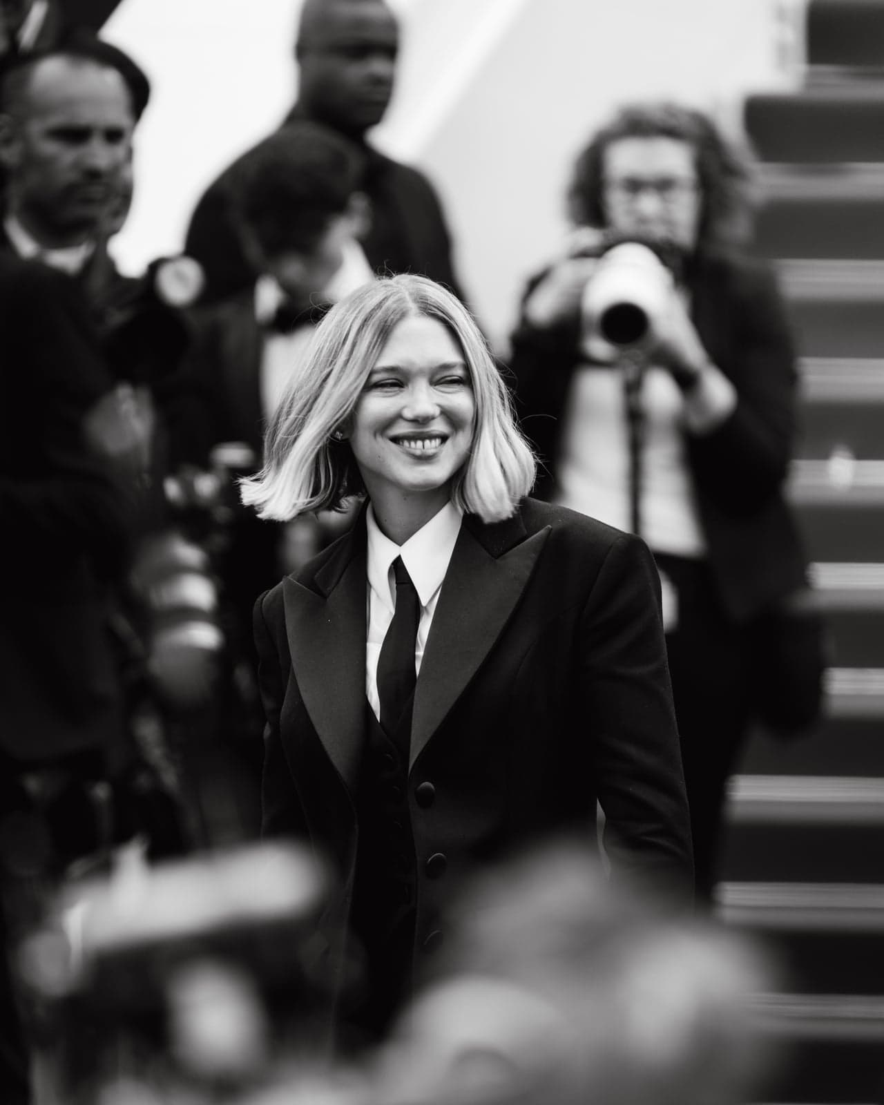 CELEBRITIES 32