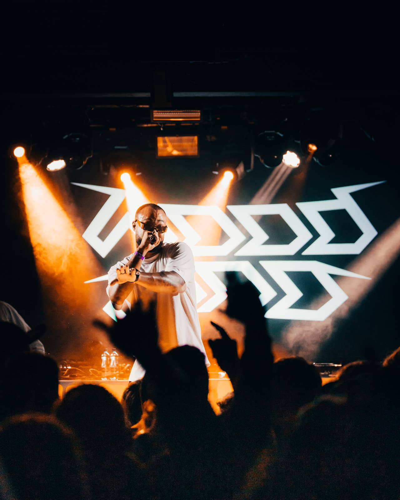 CONCERTS 38