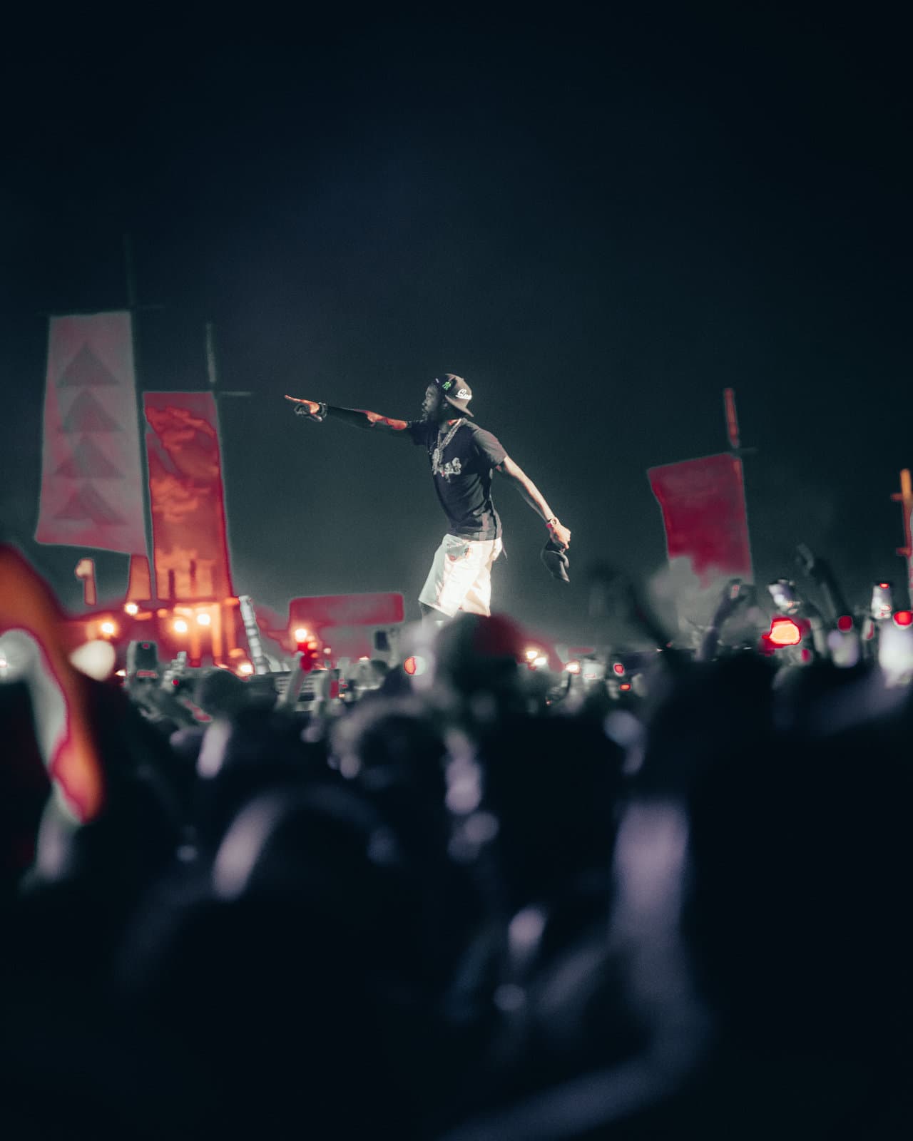 CONCERTS 100