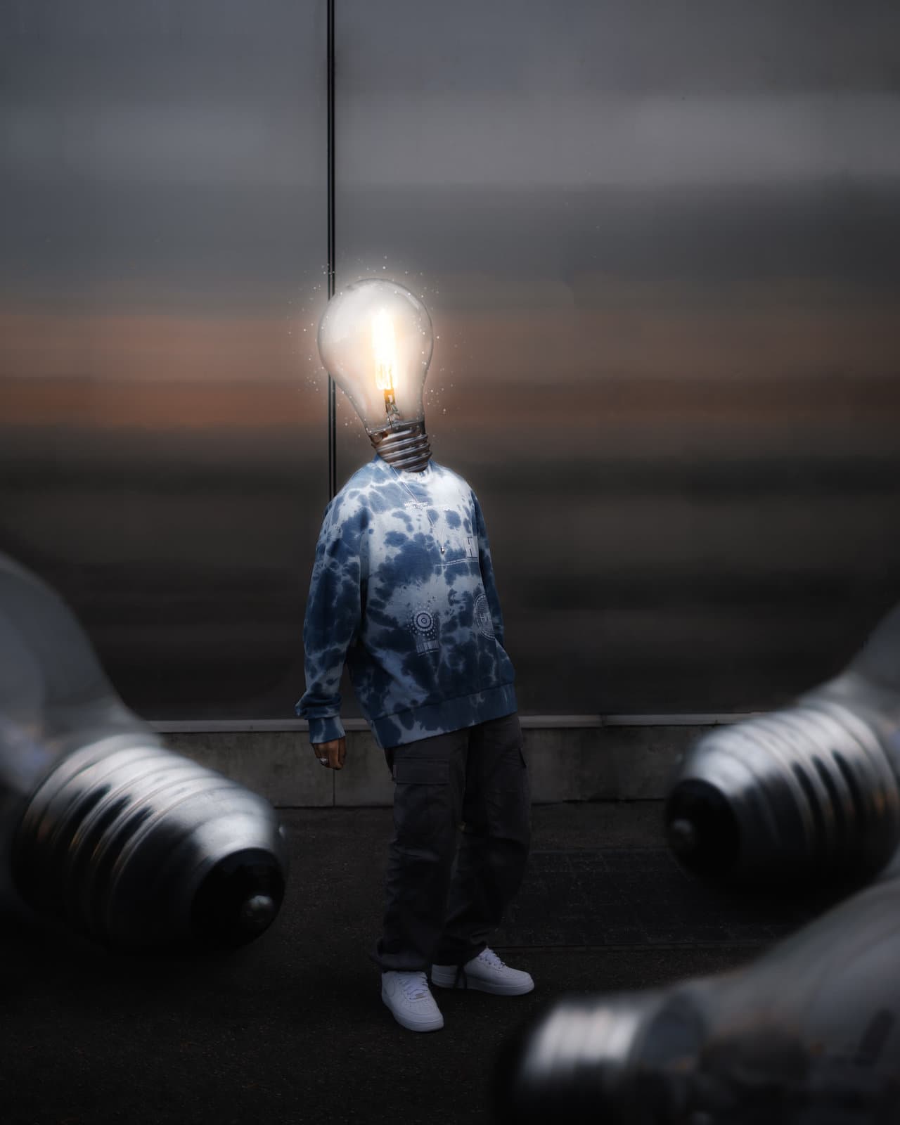 CREATIVE 24
