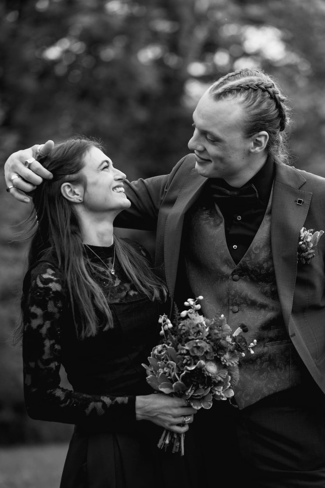 WEDDINGS 90