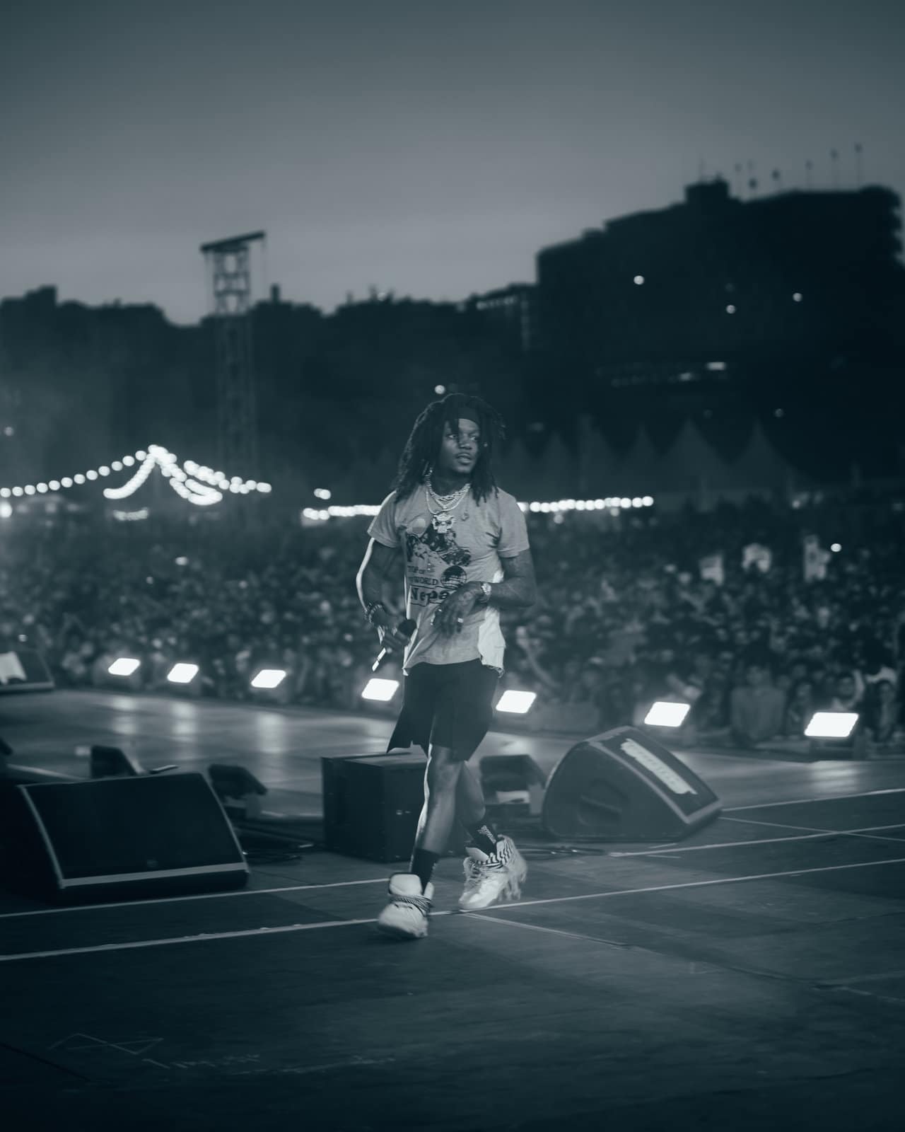 CONCERTS 144